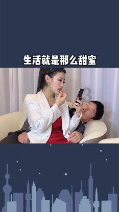 同伴反馈主要理论依据是()。 A.建构主义学习理论 B.社会学习理论